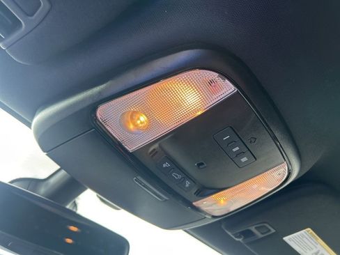 Used 2023 Dodge Durango GT image 42