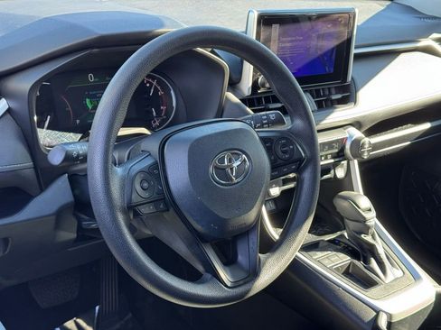 Certified 2024 Toyota RAV4 XLE image 19