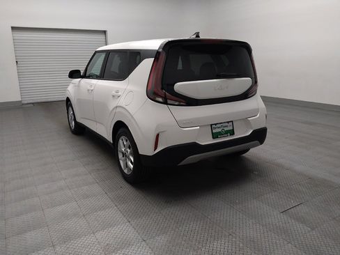 Used 2025 Kia Soul LX w/ LX Technology Package image 5