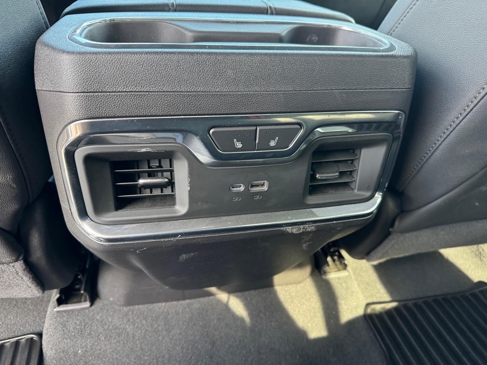 Used 2025 Chevrolet Silverado 1500 LTZ w/ Technology Package AWD/4WD image 8