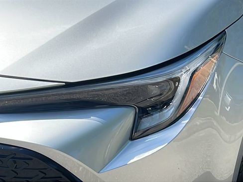 Certified 2025 Toyota Corolla SE FWD image 24