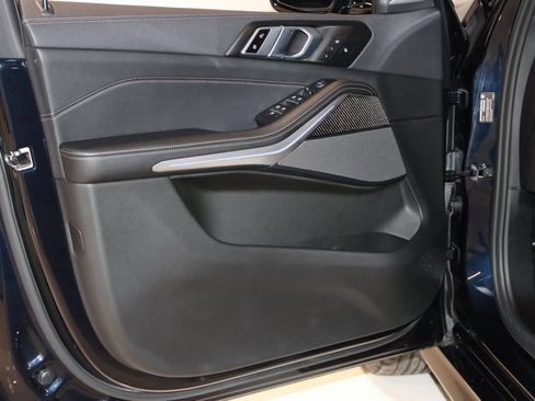 Used 2023 BMW X5 M50i w/ Climate Comfort Package image 36