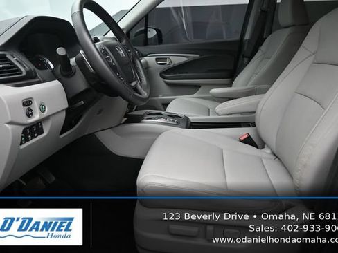 Used 2023 Honda Ridgeline RTL-E image 25