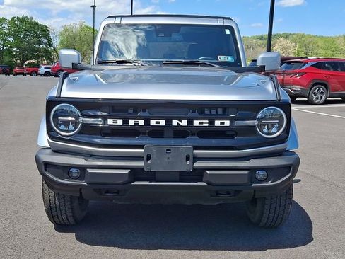Used 2023 Ford Bronco Outer Banks AWD/4WD image 5
