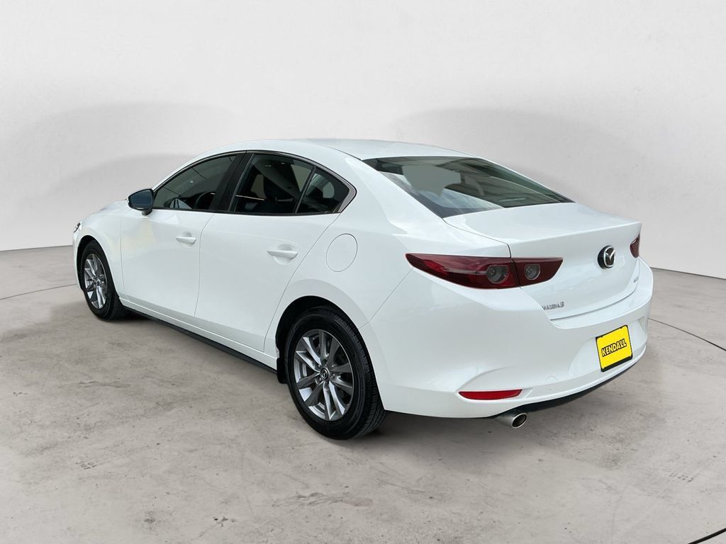 Used 2021 MAZDA MAZDA3 s FWD image 11