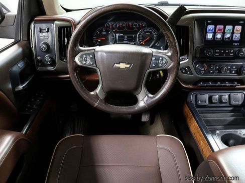 Used 2015 Chevrolet Silverado 1500 High Country w/ High Country Premium Package AWD/4WD image 19