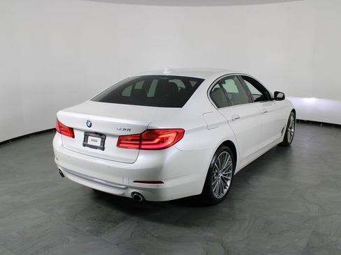 Used 2017 BMW 530i image 14