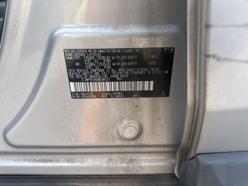 Used 2016 Toyota RAV4 XLE image 5