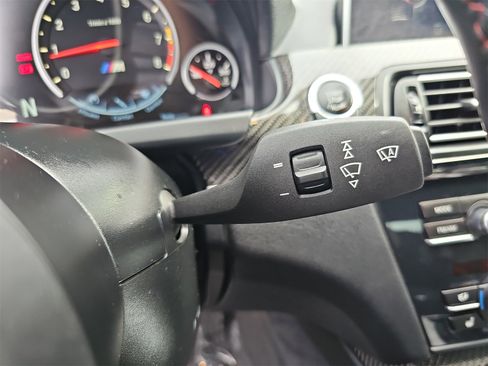 Used 2016 BMW M6 Coupe image 19