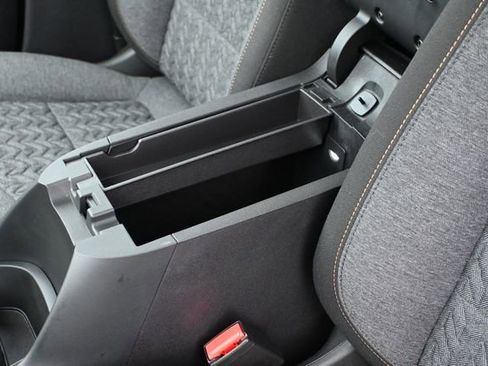 Used 2024 Chevrolet Equinox LT image 25