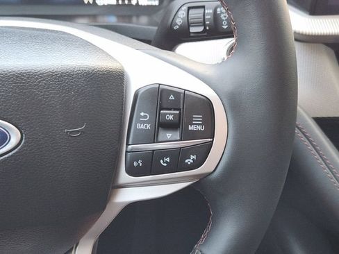 Used 2026 Ford Explorer Active w/ Active Comfort Package RWD image 29