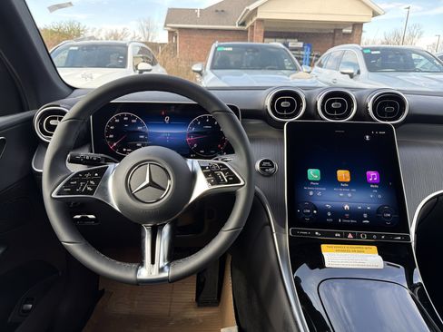 New 2026 Mercedes-Benz GLC 300 4MATIC image 12
