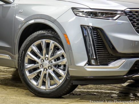 New 2025 Cadillac XT6 Premium Luxury w/ Technology Package image 3