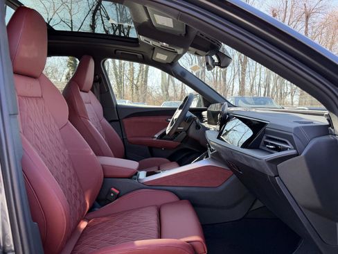 New 2025 Audi SQ5 Premium Plus image 15