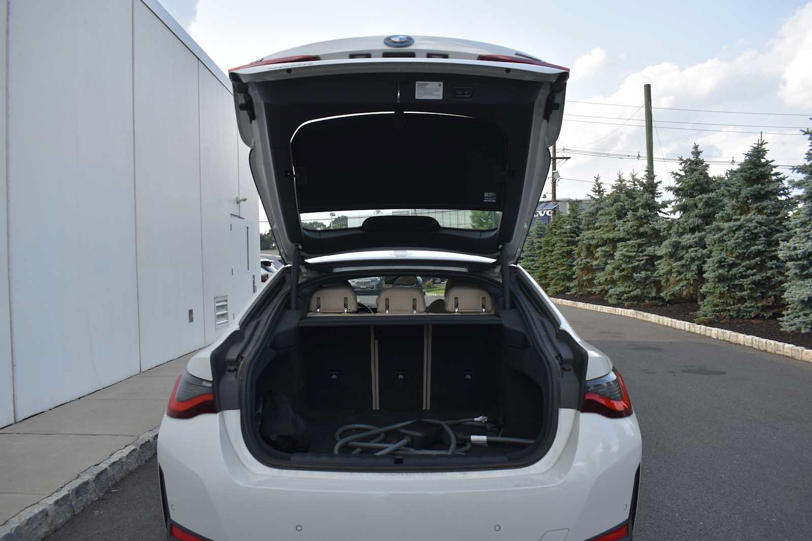 Used 2024 BMW i4 eDrive35 w/ Premium Package RWD image 14