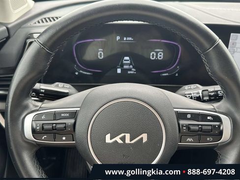 Certified 2024 Kia Sportage EX FWD image 18