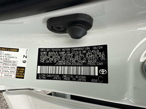 Certified 2024 Toyota Corolla SE w/ SE Package image 14