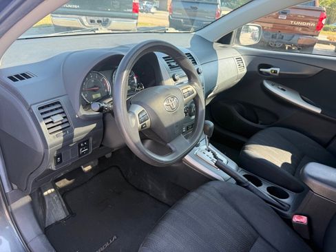 Used 2011 Toyota Corolla S FWD image 10