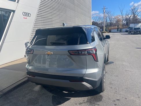 Used 2026 Chevrolet Equinox LT image 30