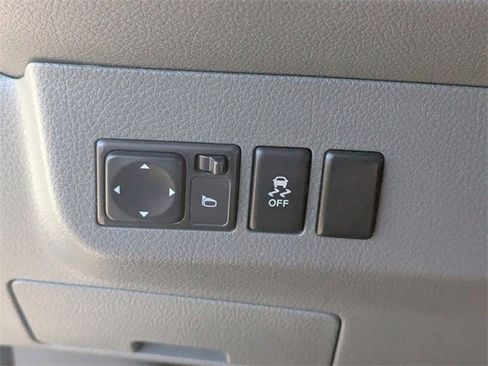 Used 2017 Nissan NV 3500 S w/ Power Package image 31