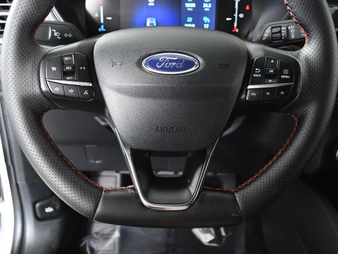 Used 2025 Ford Escape ST-Line Select image 10