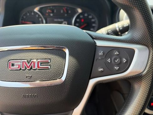 Used 2023 GMC Acadia SLE w/ Driver Convenience Package AWD/4WD image 18