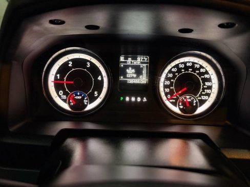 Used 2016 RAM 2500 SLT AWD/4WD image 18