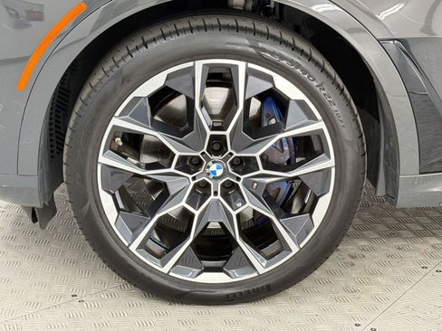 Certified 2024 BMW X7 M60i w/ Executive Package AWD/4WD image 11