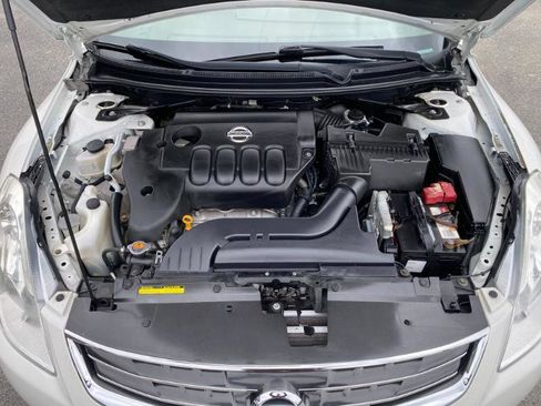 Used 2012 Nissan Altima 2.5 SL w/ 2.5SL Pkg FWD image 8