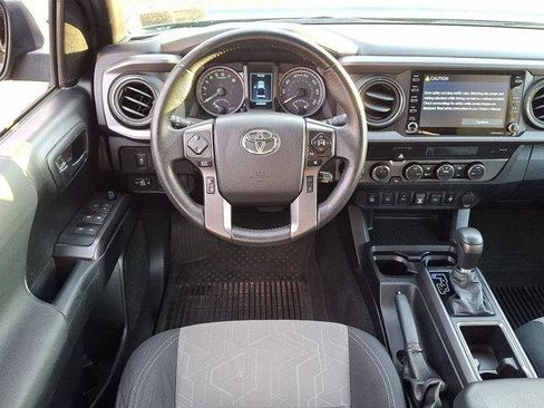 Certified 2021 Toyota Tacoma TRD Off-Road image 22