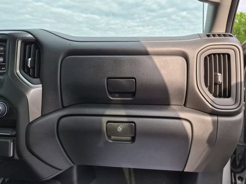 New 2026 Chevrolet Silverado 1500 Custom AWD/4WD image 41