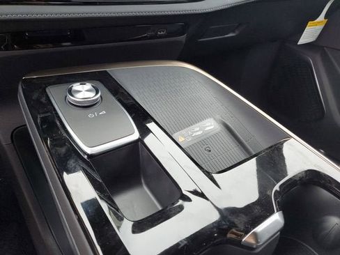 New 2026 Buick Enclave Avenir w/ Super Cruise Package image 23