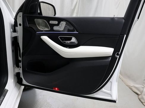 Certified 2026 Mercedes-Benz GLE 450 GLE 450 image 34