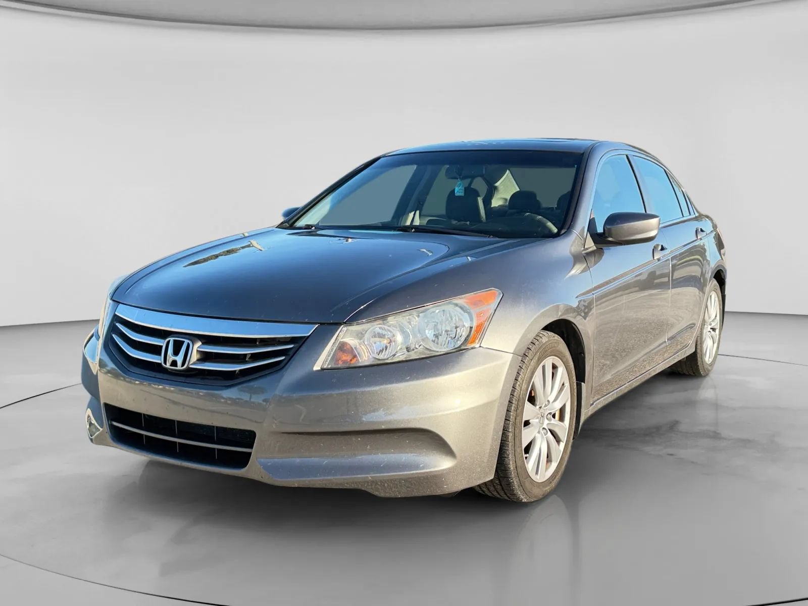 Used 2011 Honda Accord EX-L image 1