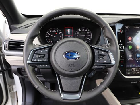 Used 2025 Subaru Forester Limited image 12