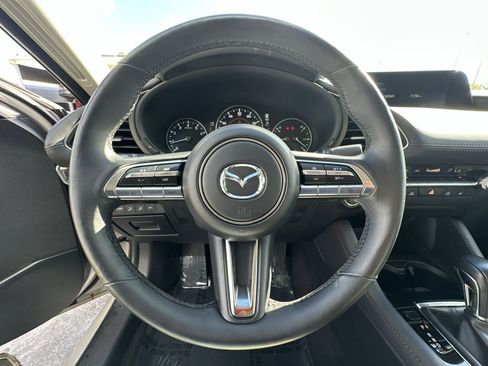 Used 2022 MAZDA MAZDA3 s image 11