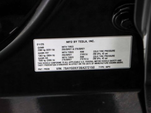 Used 2025 Tesla Model Y Performance image 27