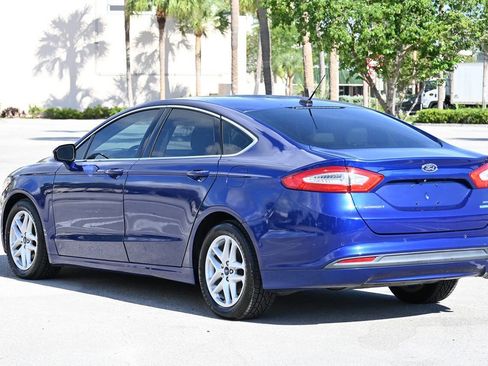 Used 2016 Ford Fusion SE w/ Equipment Group 202A image 5