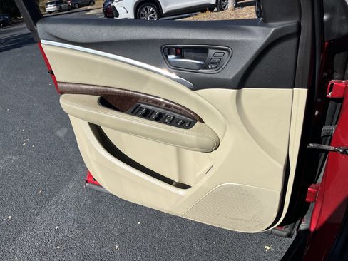 Used 2020 Acura MDX FWD image 15