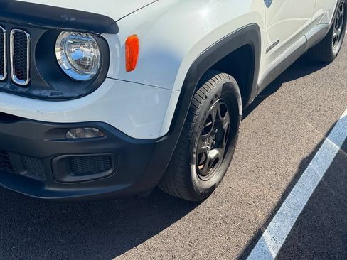Used 2018 Jeep Renegade Sport w/ Power & Air Group AWD/4WD image 5
