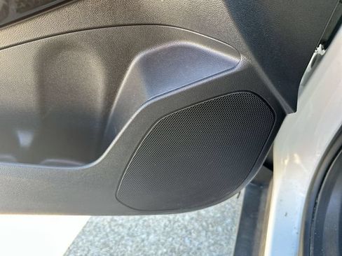 Used 2024 Chevrolet Trax LT w/ Driver Confidence Package FWD image 26