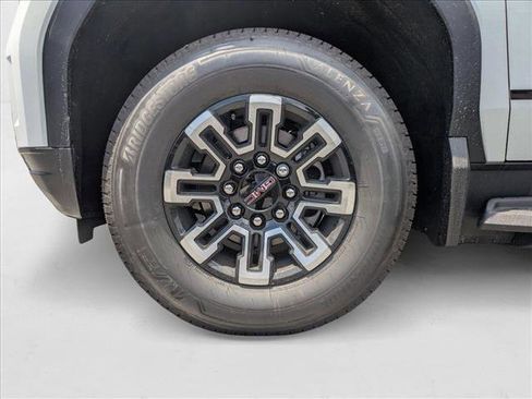 New 2026 GMC Sierra EV Elevation image 10