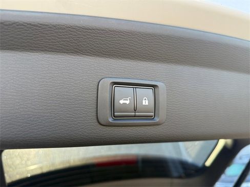 New 2026 Mitsubishi Outlander SEL image 10