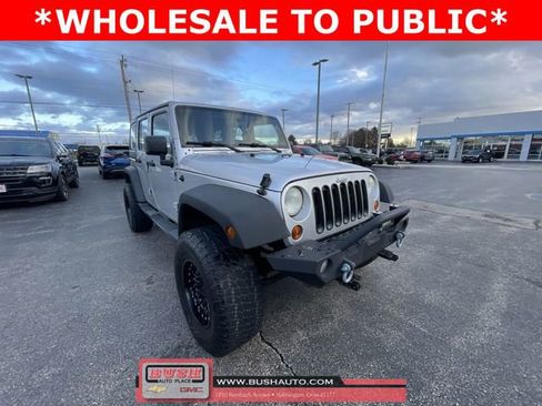 Used 2010 Jeep Wrangler Unlimited Sport image 31
