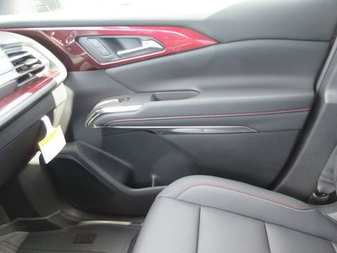 New 2026 Chevrolet Traverse Z71 w/ Driver Confidence Package image 33