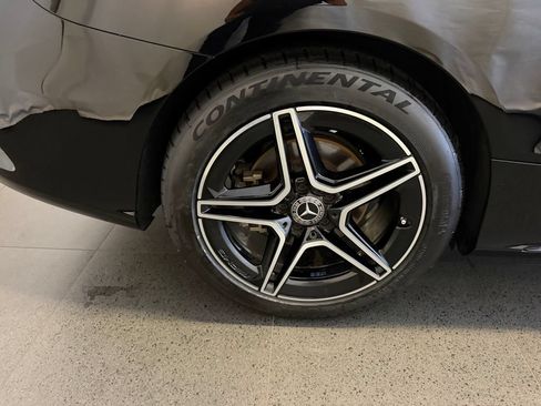 Used 2023 Mercedes-Benz C 300 4MATIC Coupe image 8