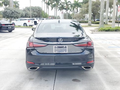 Used 2024 Lexus ES 350 w/ Premium Package image 8