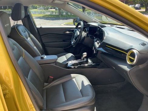 Used 2024 Chevrolet Trax ACTIV w/ Driver Confidence Package FWD image 31