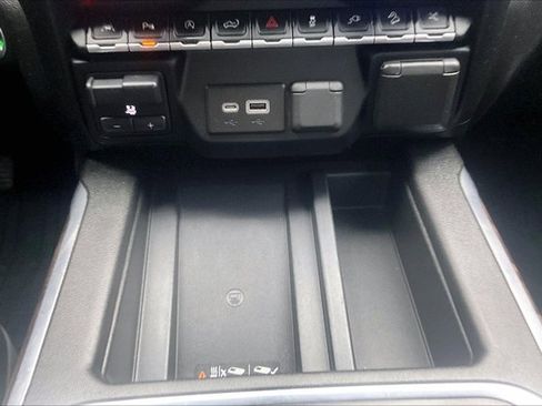 Used 2020 GMC Sierra 1500 Denali w/ Denali Ultimate Package image 16