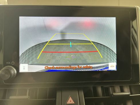Used 2025 Toyota RAV4 XLE FWD image 19